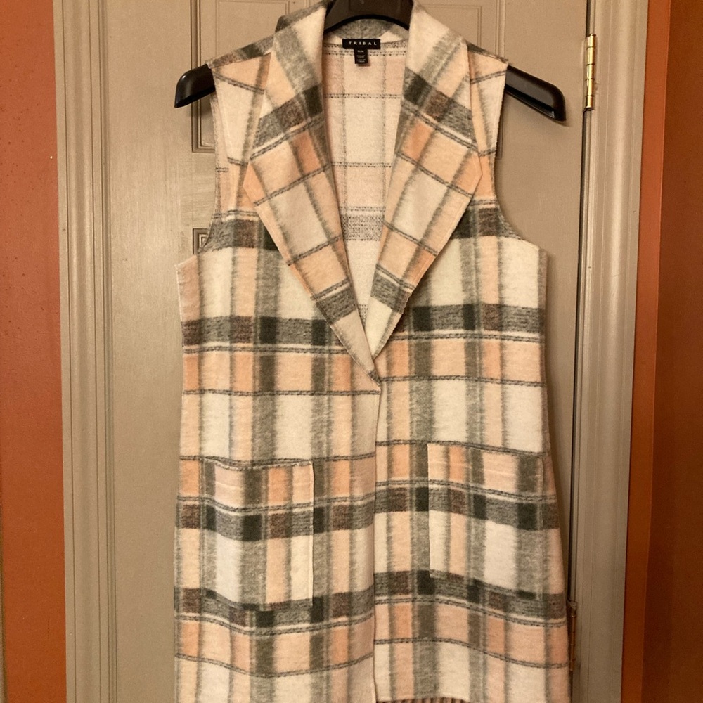 Tribal Gray and Cream Plaid Jacket